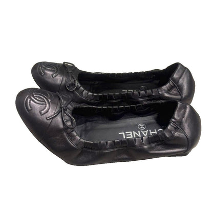 Chanel Ballet Shoes CC Logo Black — view 2