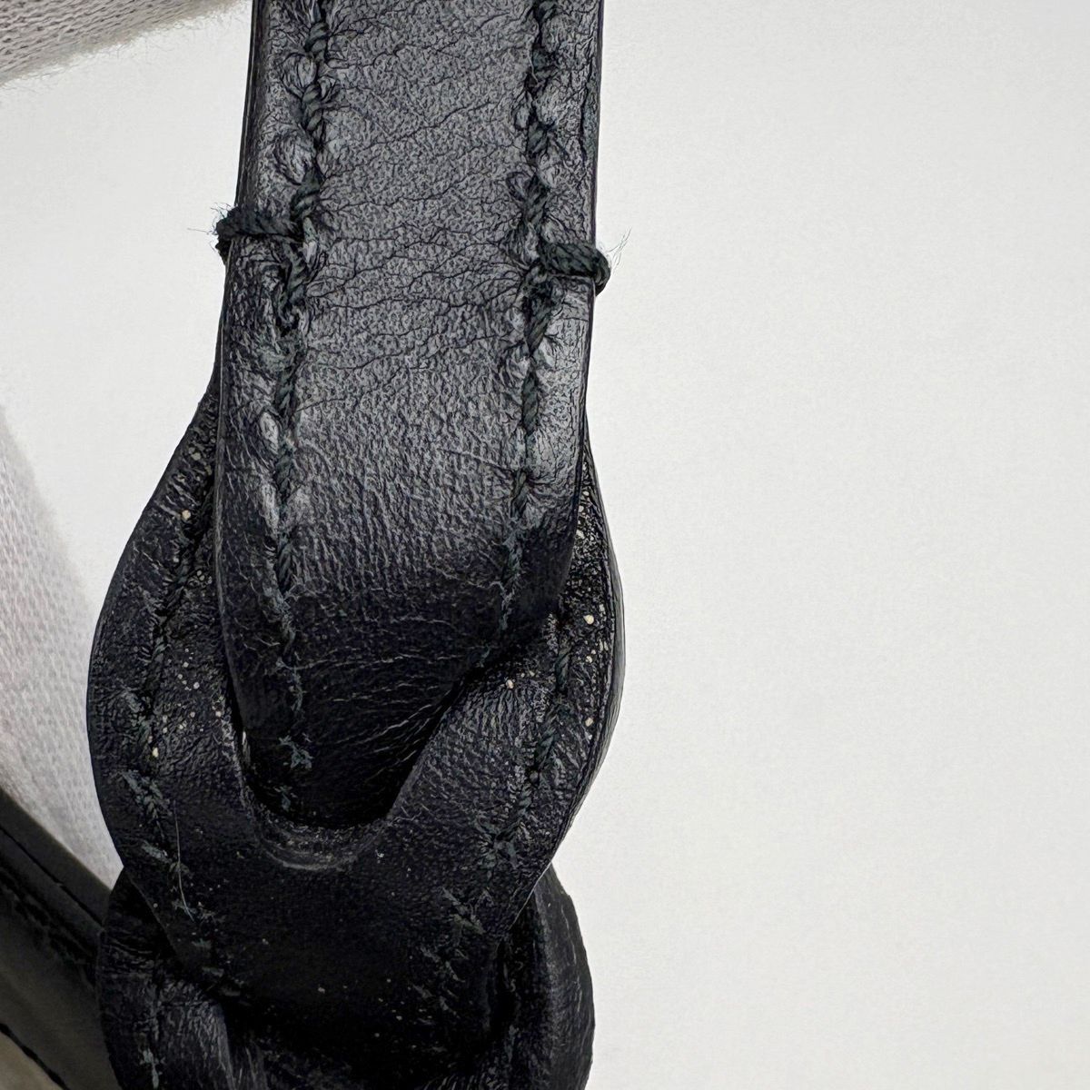 Gucci Micro Guccissima Leather Tote Bag Black — view 6