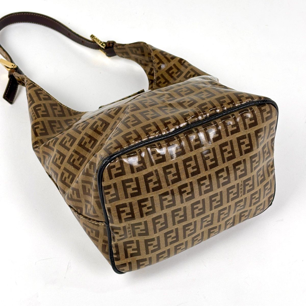 Fendi Zucchino Shoulder Bag Brown — view 2