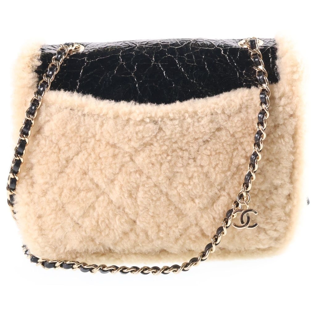 Chanel CC Mania CC Logo Patent Leather Shearling Chain Shoulder Bag Gold Black — view 2