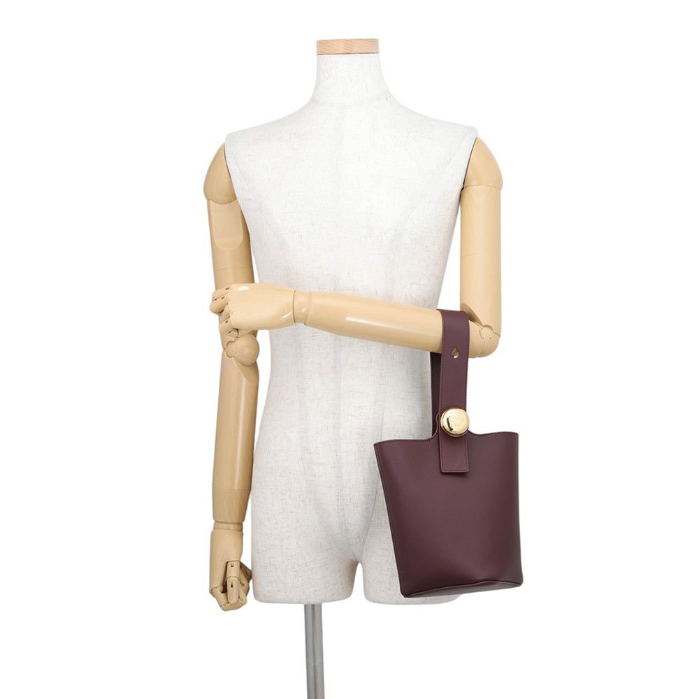 Loewe Pebble Baguette Anagram Leather 2-Way Shoulder Bag — view 4