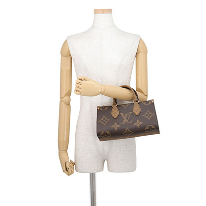 Louis Vuitton Handbag Monogram Reverse Giant On The Go East West Chain — view 4