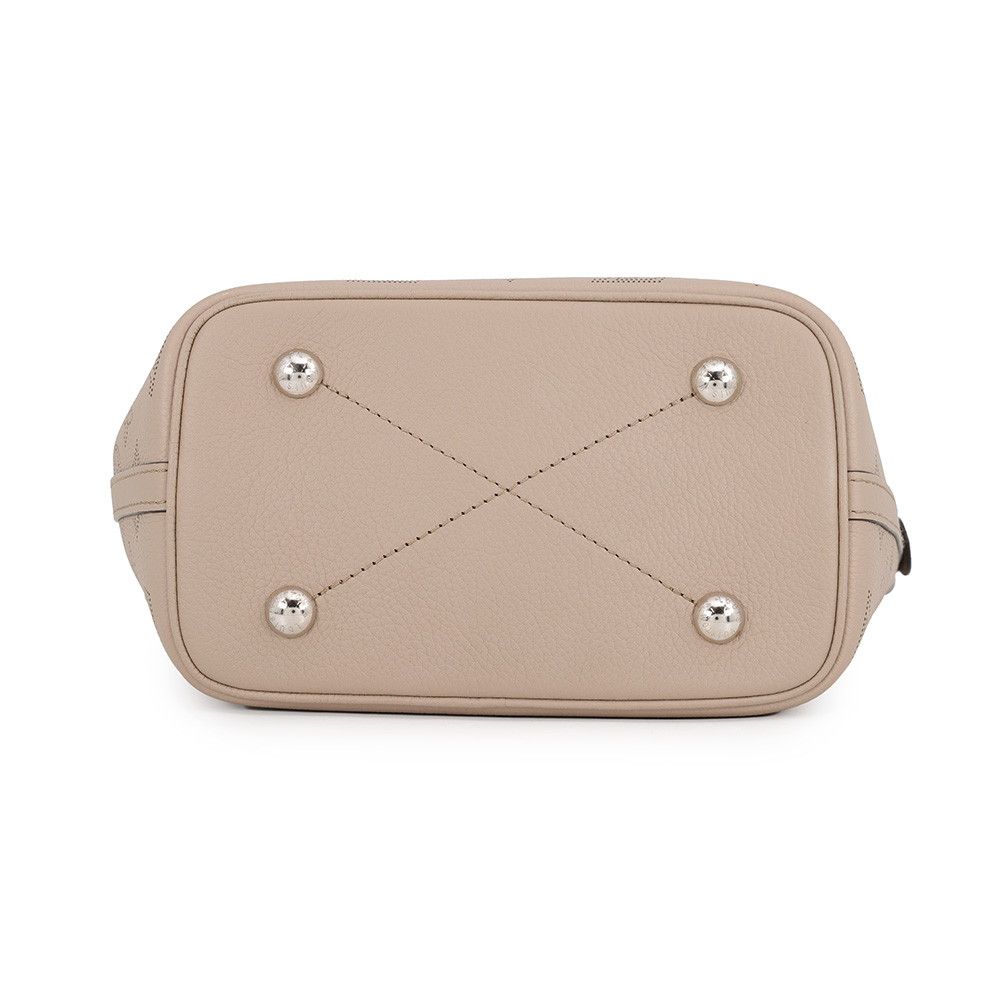 Louis Vuitton Monogram Mahina Blossom PM 2-Way Shoulder Bag — view 4