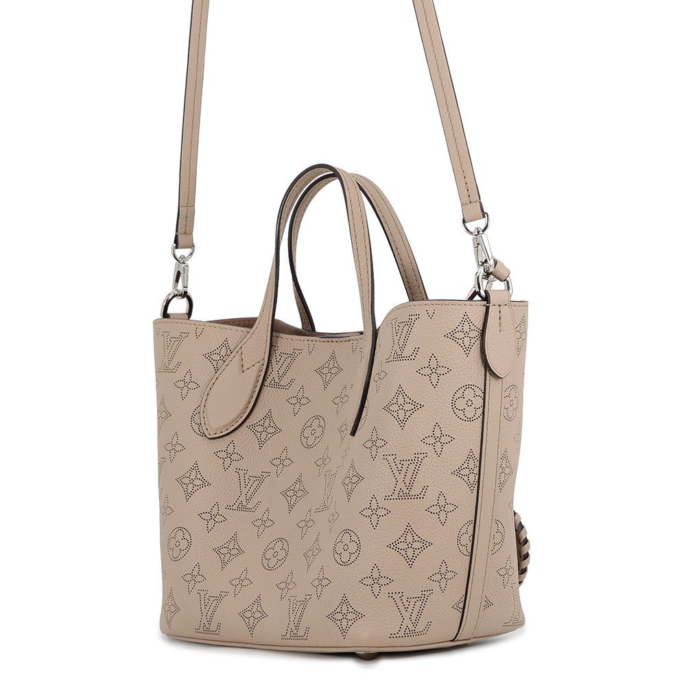Louis Vuitton Monogram Mahina Blossom PM 2-Way Shoulder Bag — view 3