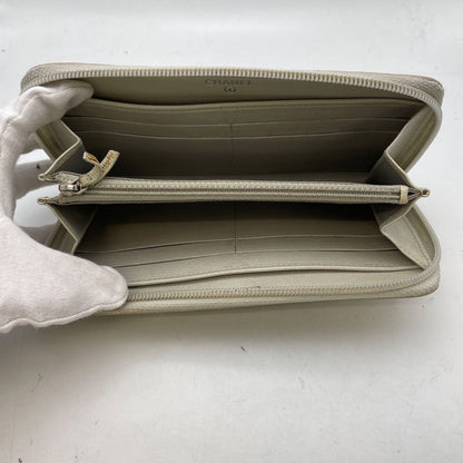 Chanel Wallet Zip Around Leather White — view 4