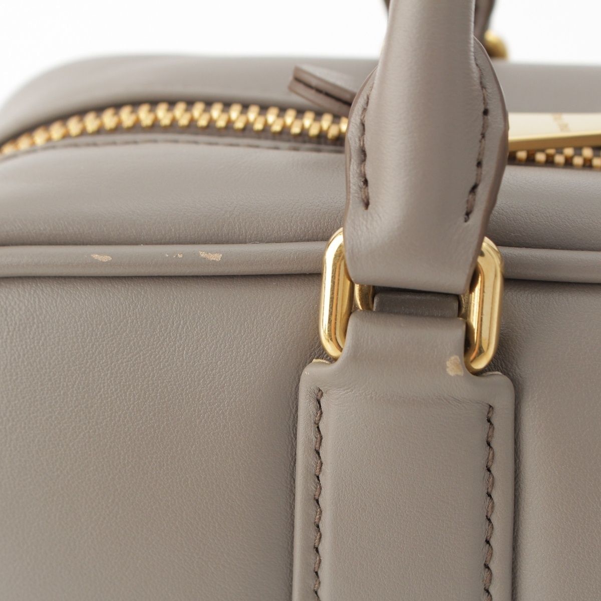 Miu Miu Arcadi Large Leather 2-Way Shoulder Handbag Gray — view 8