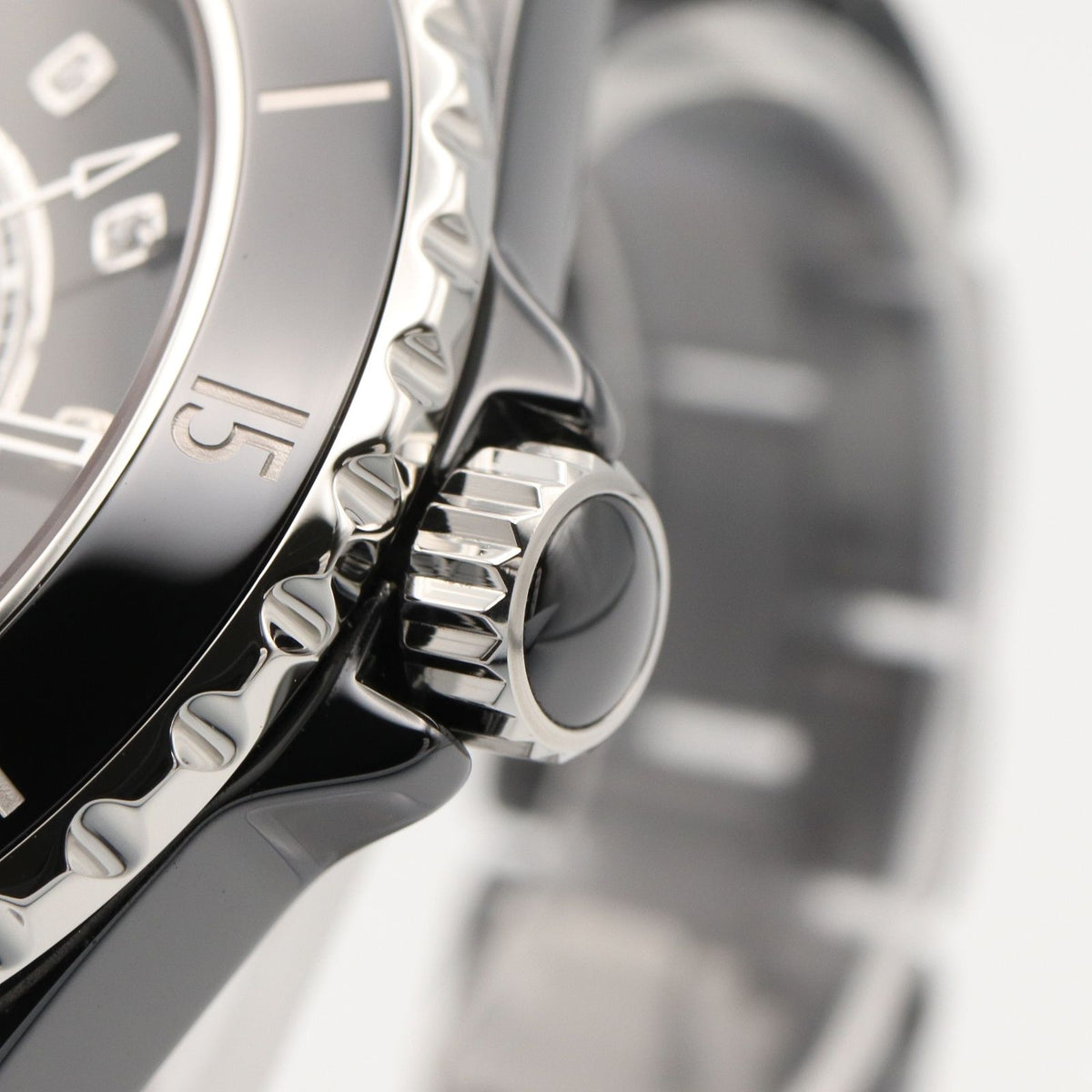 Chanel J12 12P Watch Diamond Black Ceramic — view 6