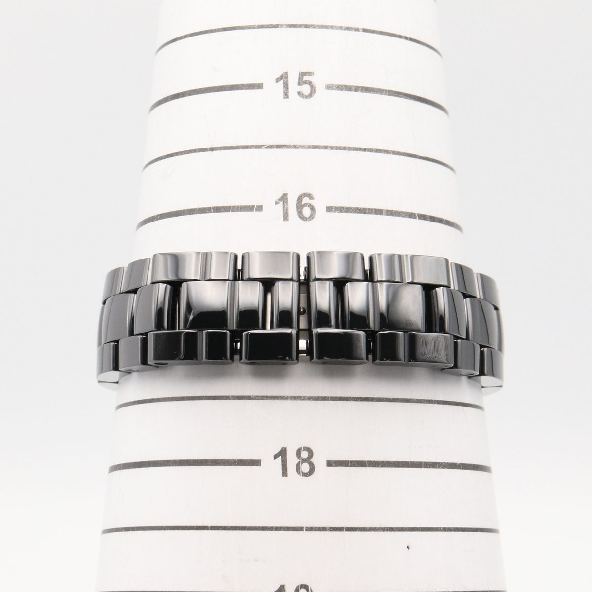 Chanel J12 12P Watch Diamond Black Ceramic — view 7