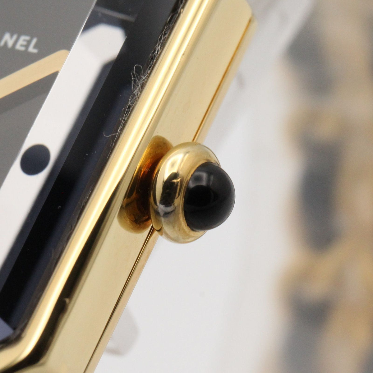 Chanel Watch Premiere M Black Leather — view 6