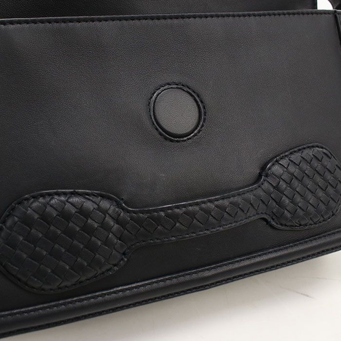 Bottega Veneta Chain Intrecciato Shoulder Bag Leather — view 6
