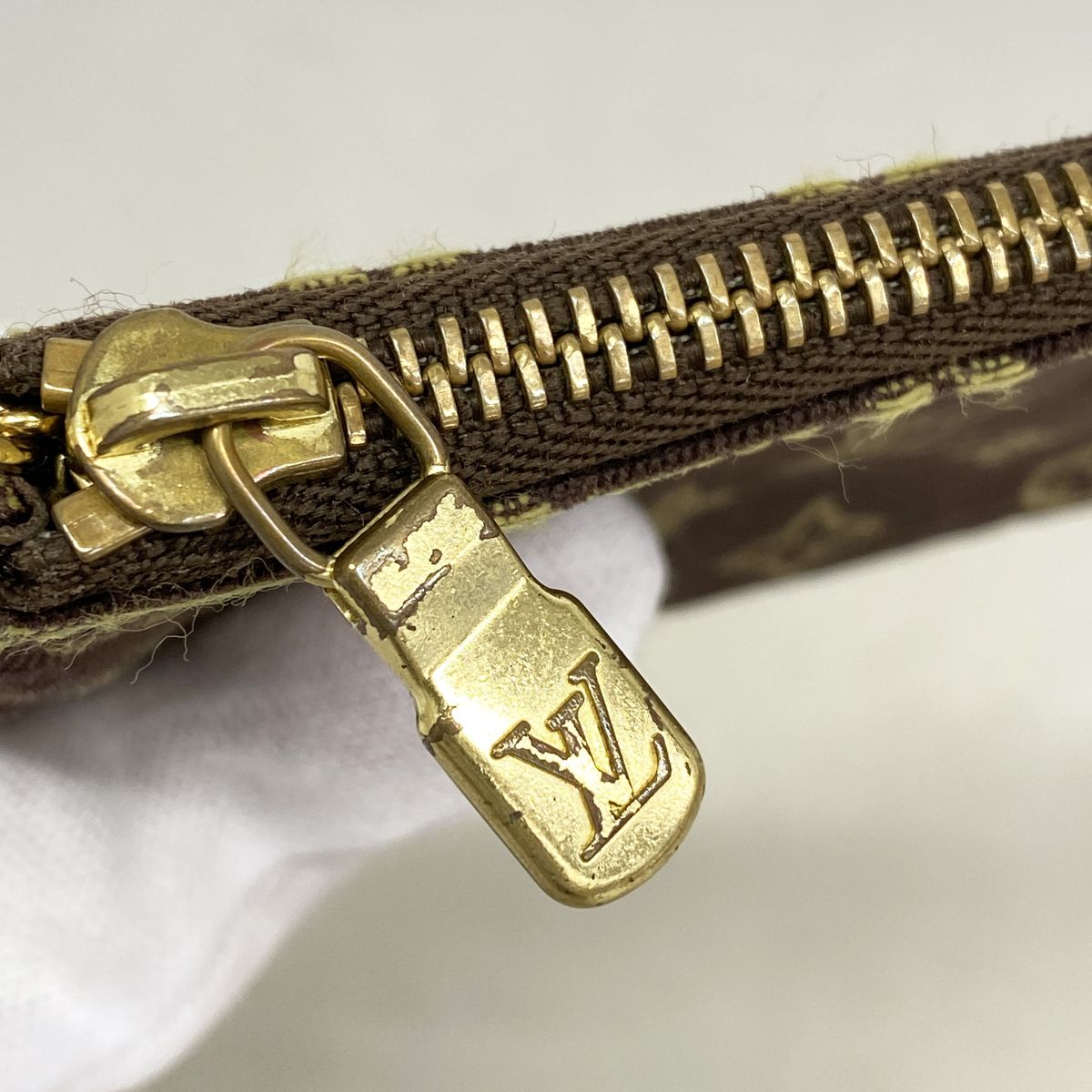 Louis Vuitton Coin Purse Monogram Mini Lin Pochette Cles Ebene — view 7