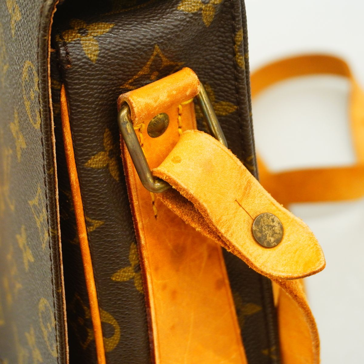 Louis Vuitton Shoulder Bag Monogram Cartesiere GM Brown — view 7