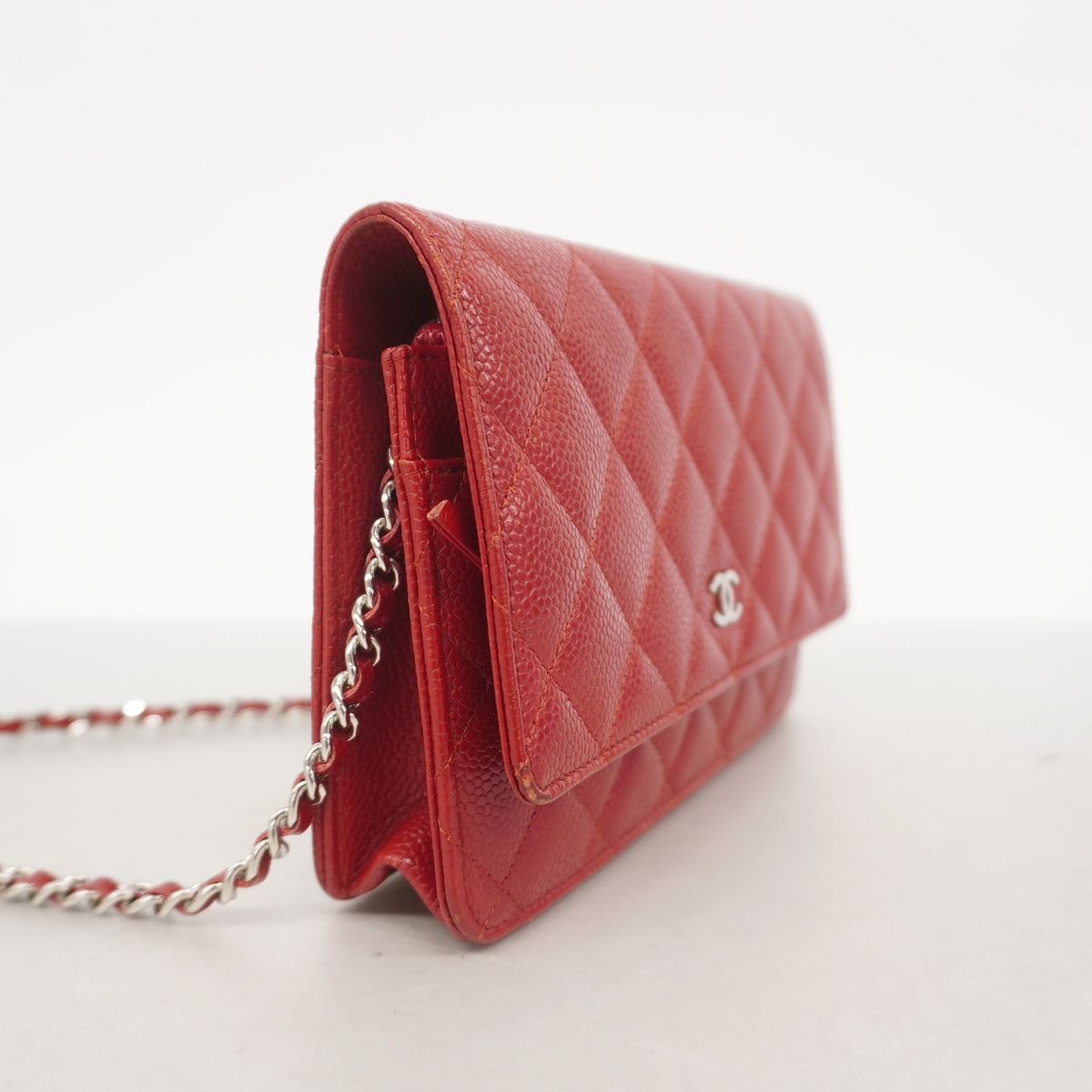 Chanel Wallet on Chain Quilted Caviar Leather Red Silver Shoulder Bag — view 2