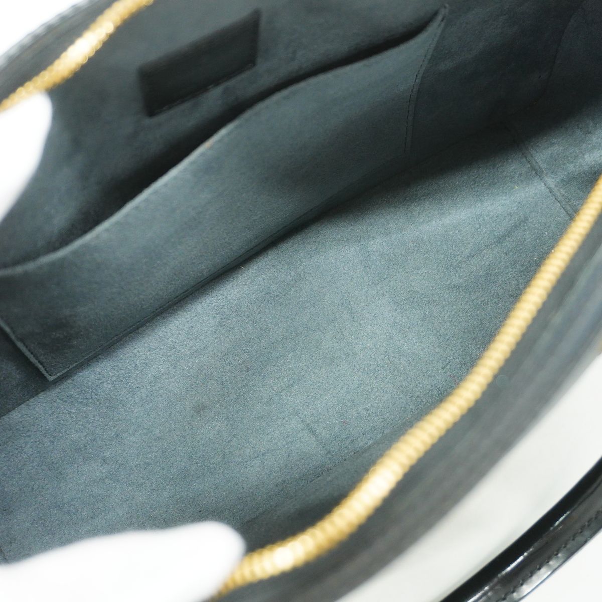 Louis Vuitton Handbag Epi Jasmine Noir — view 4