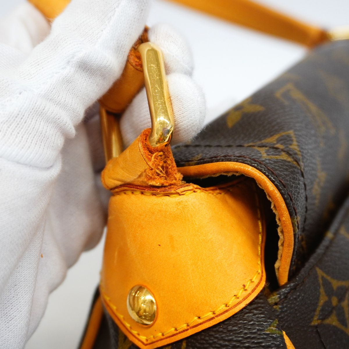 Louis Vuitton Shoulder Bag Monogram Beverly MM Brown — view 6