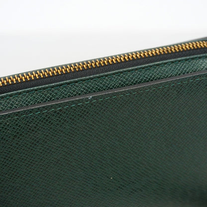 Louis Vuitton Clutch Taiga Baikal Epi — view 8