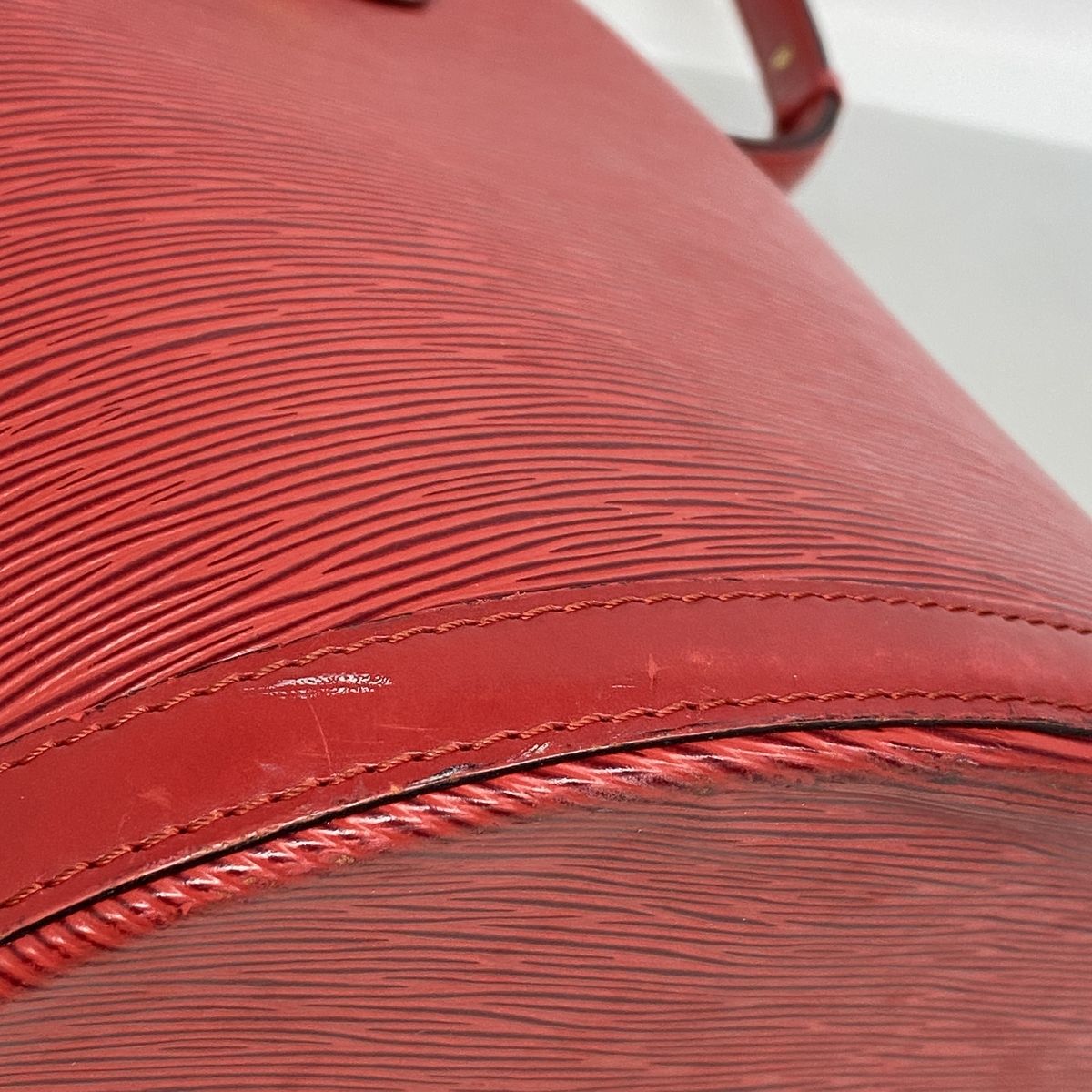 Louis Vuitton Shoulder Bag Epi Cluny Castilian — view 7