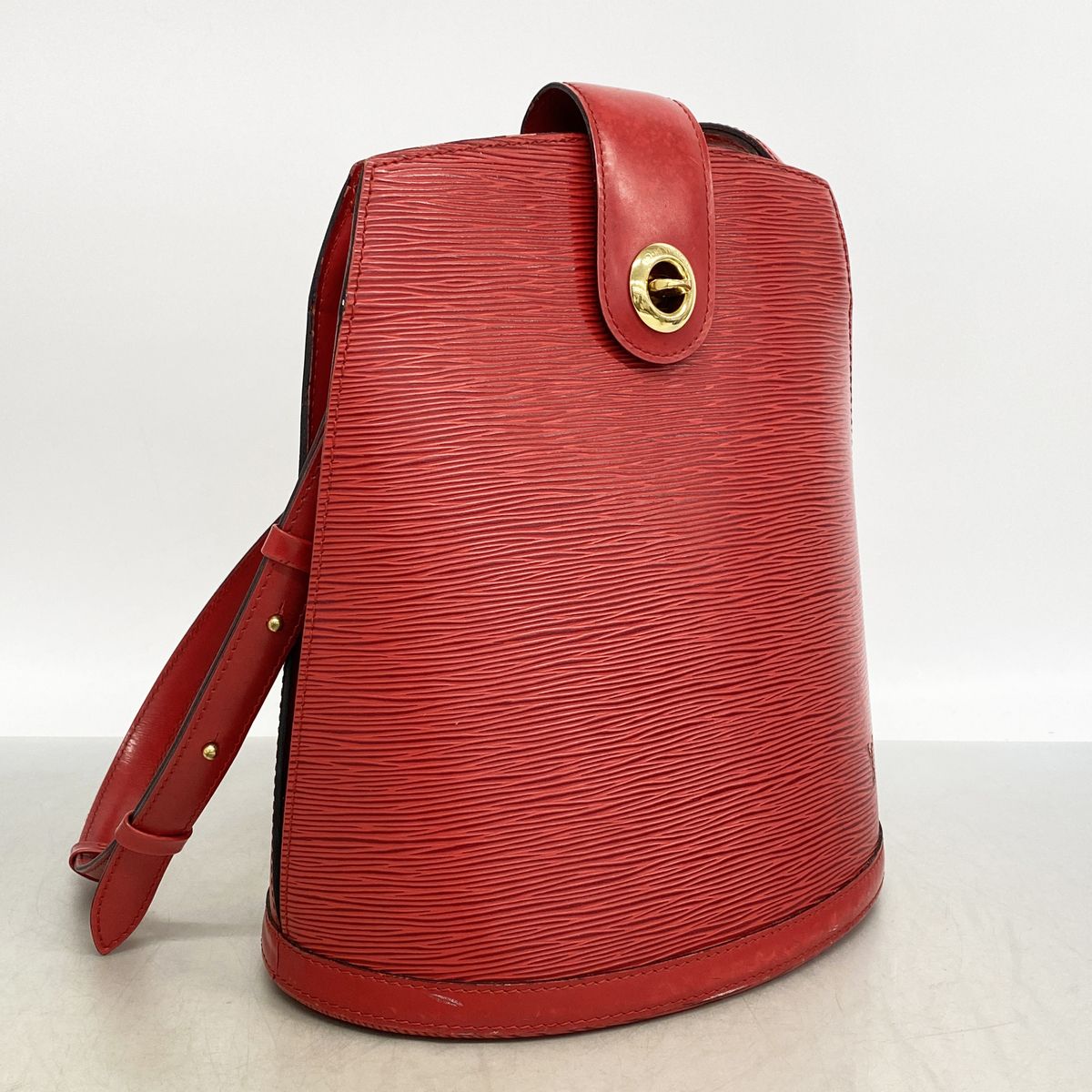 Louis Vuitton Shoulder Bag Epi Cluny Castilian — view 2