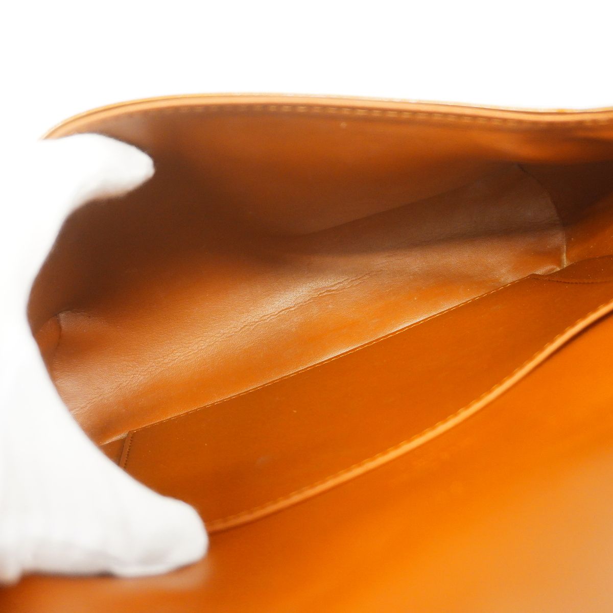 Louis Vuitton Shoulder Bag Vernis Thompson Street Blanc's — view 4