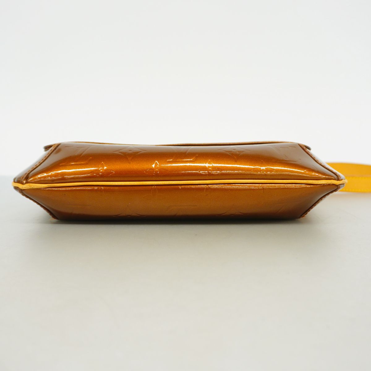 Louis Vuitton Shoulder Bag Vernis Thompson Street Blanc's — view 3