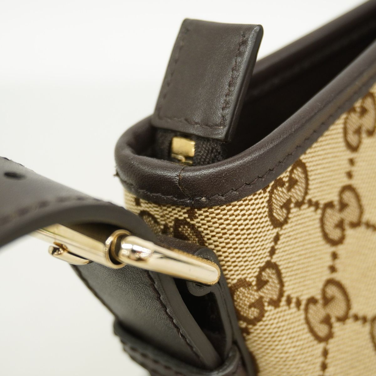 Gucci Shoulder Bag GG Canvas Brown Champagne Gold — view 6