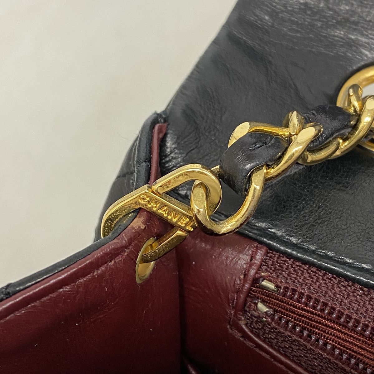Chanel Shoulder Bag Quilted Lambskin Black Gold — view 8