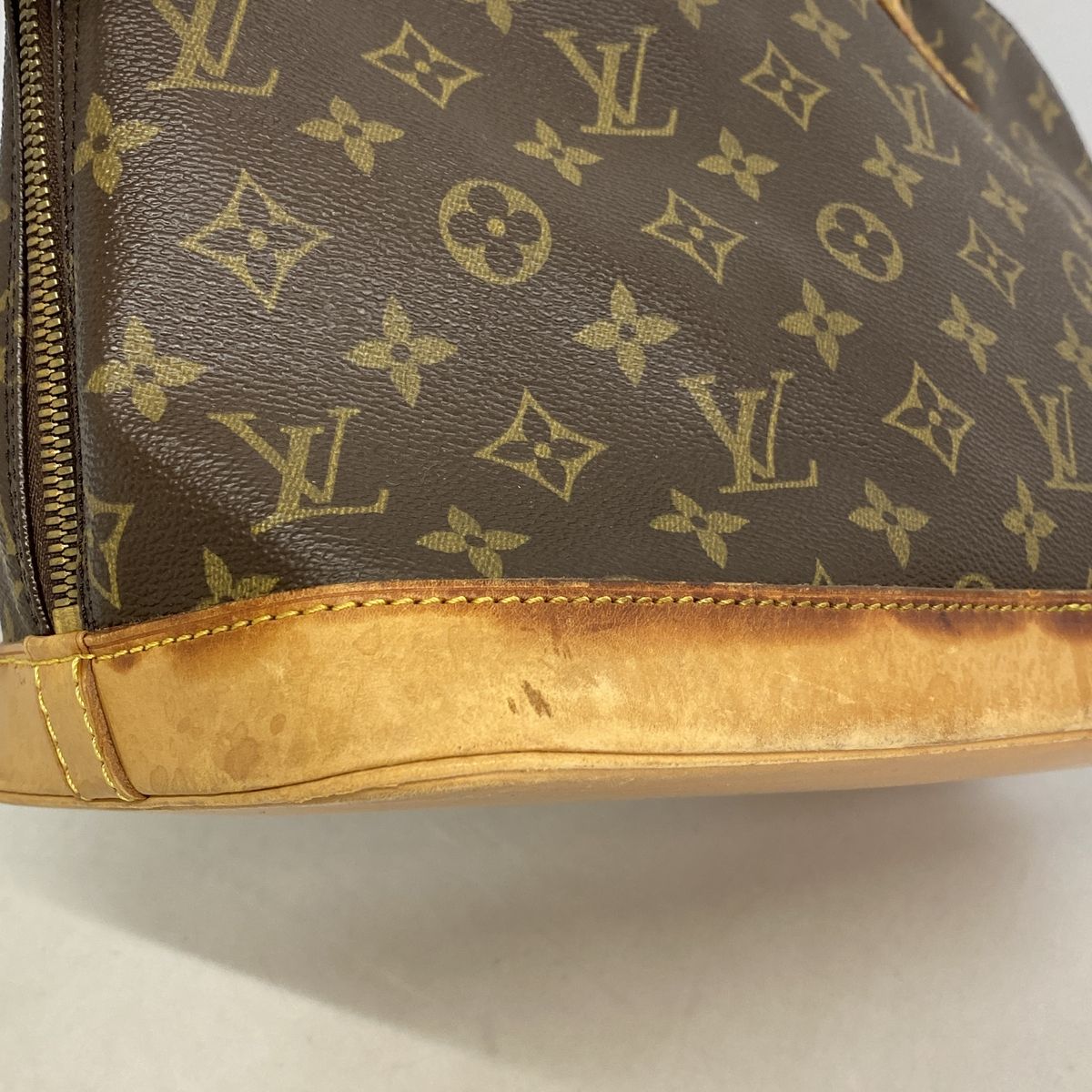Louis Vuitton Handbag Monogram Alma Brown — view 6