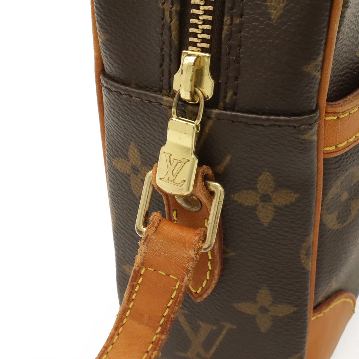 Louis Vuitton Monogram Trocadero 27 Shoulder Bag — view 6