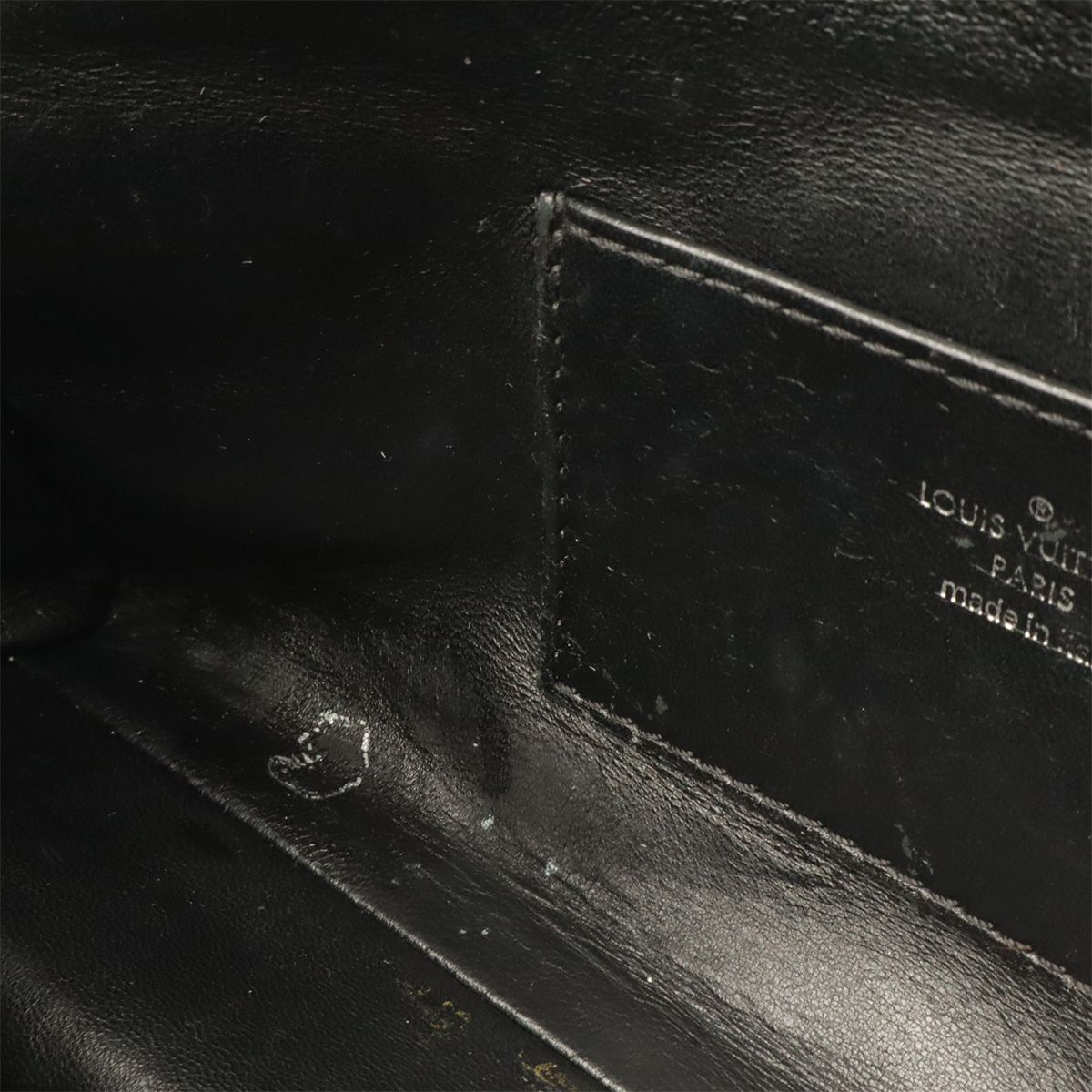 Louis Vuitton Maltage Chain Shoulder Bag Matelasse Pattern Leather Anthracite — view 7