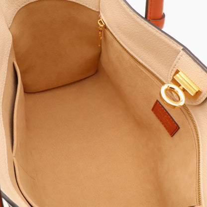 Louis Vuitton Monogram Tufting on My Side MM 2-Way Shoulder Bag Leather Gale — view 7