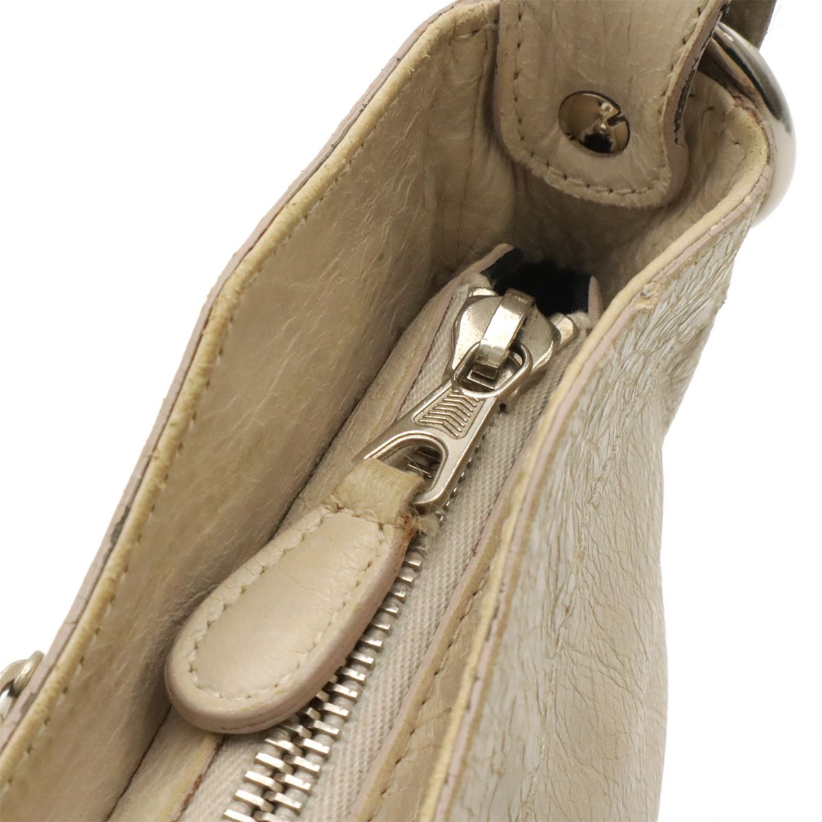 Balenciaga Giant Hip Shoulder Bag Pochette 2-Way Clutch Leather Ivory Silver — view 6