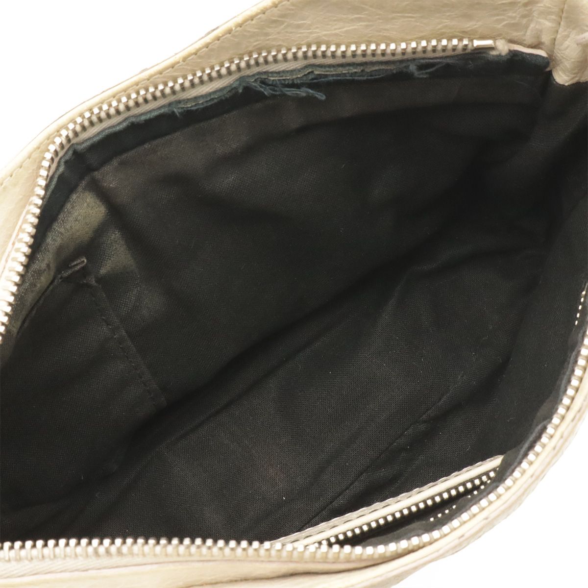 Balenciaga Giant Hip Shoulder Bag Pochette 2-Way Clutch Leather Ivory Silver — view 7