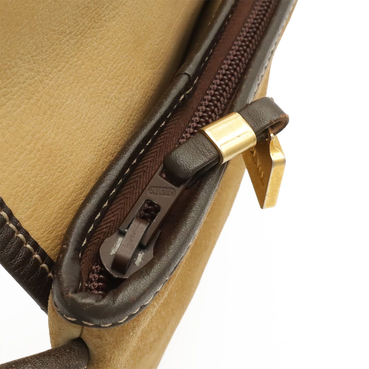Loewe Vintage Anagram Shoulder Bag Pochette Crossbody Suede Leather Light Khaki — view 5