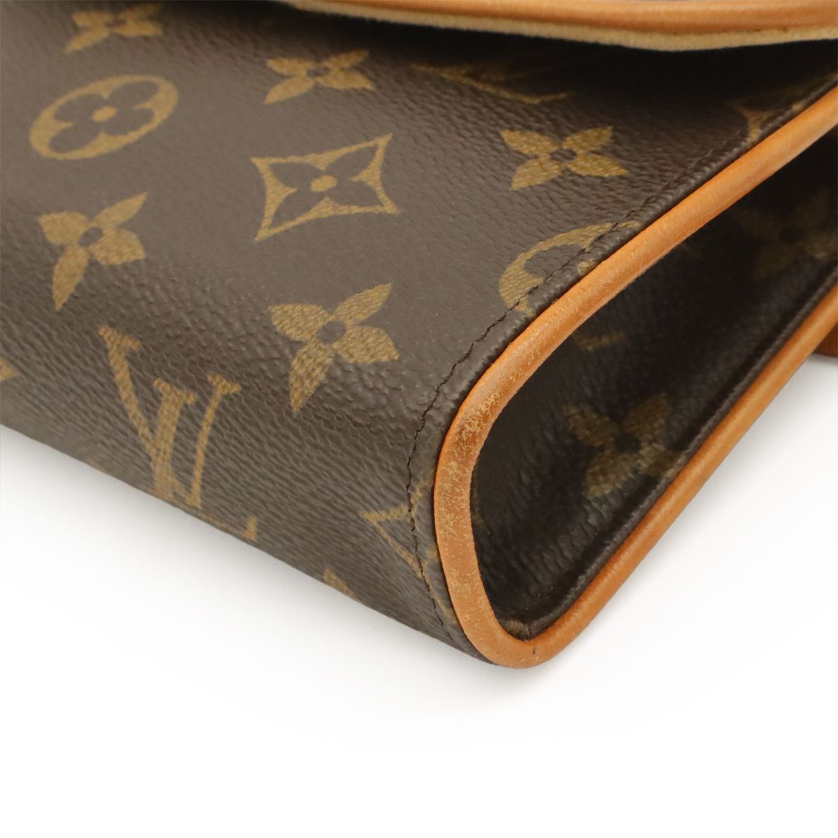 Louis Vuitton Monogram Pochette Florentine Waist Pouch Hip 2-Way Clutch XS — view 3