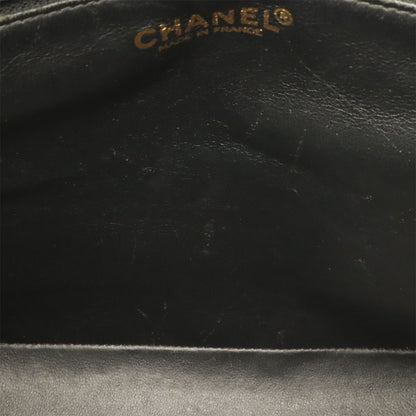 Chanel Quilted CC Logo Reissue Tote Shoulder Bag Patent Patent Leather Black — view 7