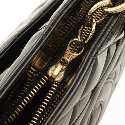 Chanel Quilted CC Logo Reissue Tote Shoulder Bag Patent Patent Leather Black — view 5