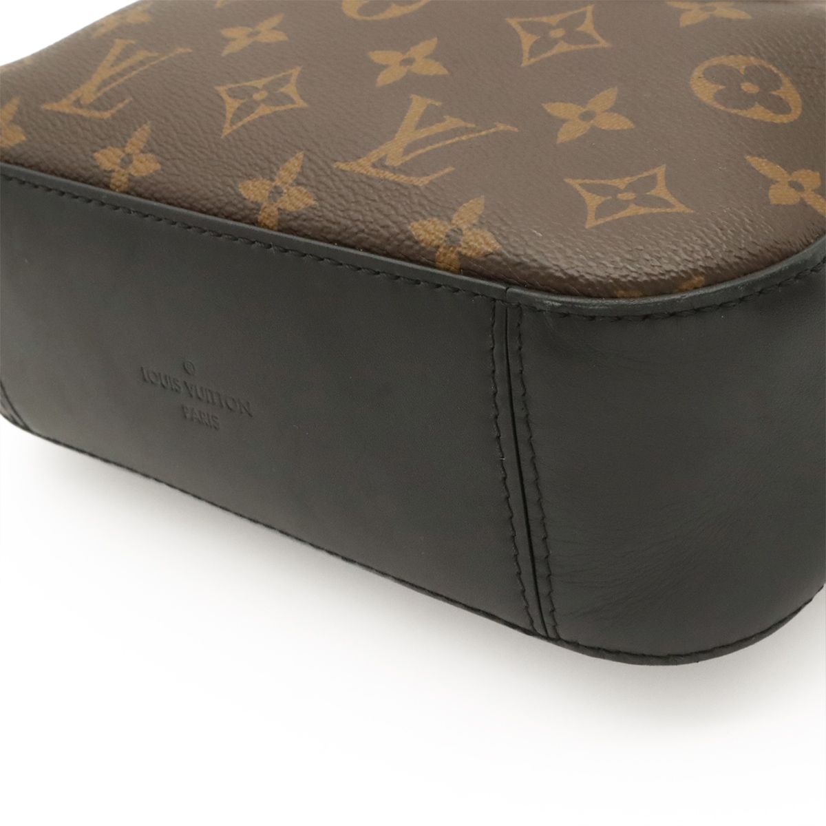 Louis Vuitton Monogram Saintonge Shoulder Bag Pochette 2-Way Tassel Noir Black — view 3