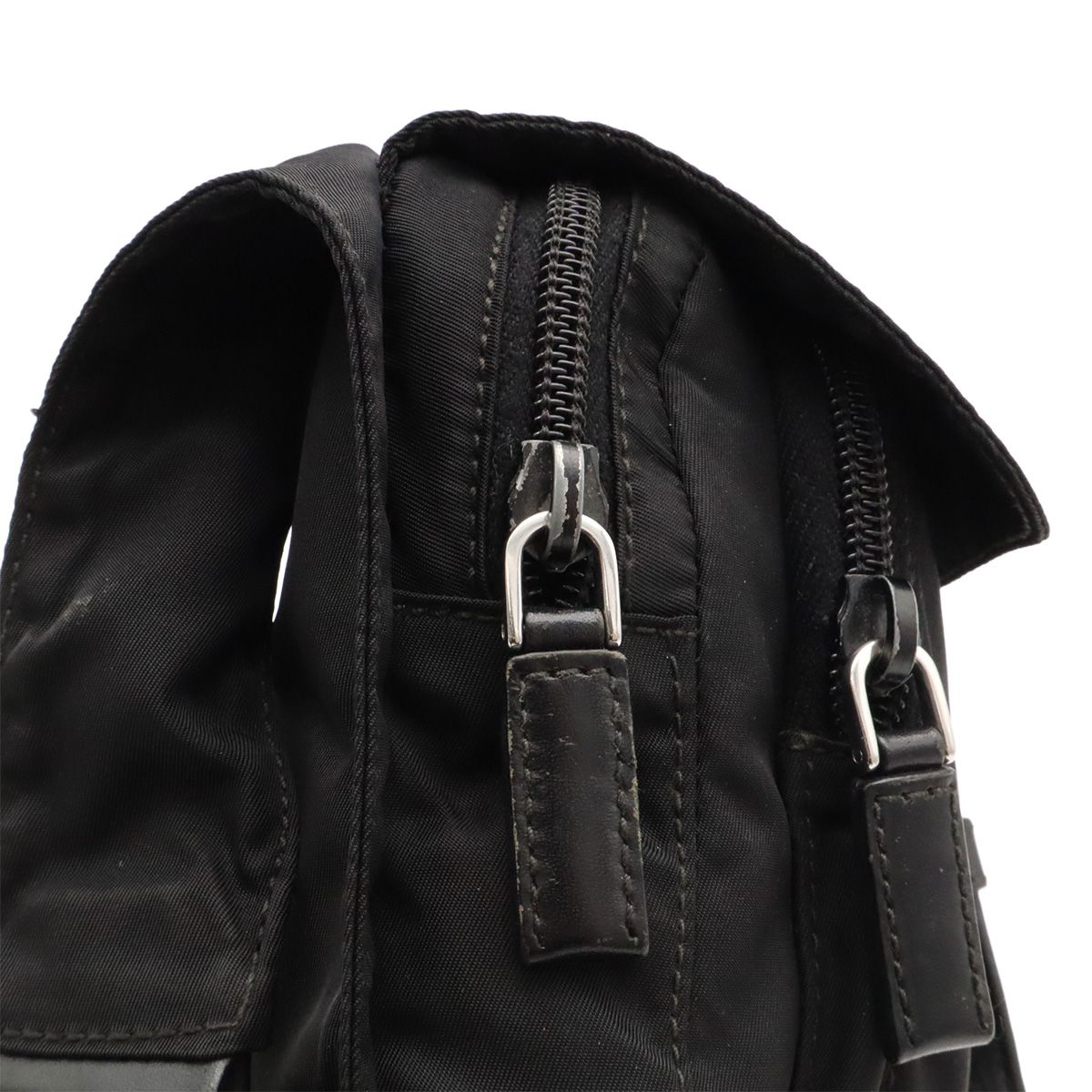 Prada Triangle Logo Shoulder Bag Pochette Crossbody Nylon Leather Nero Black — view 5