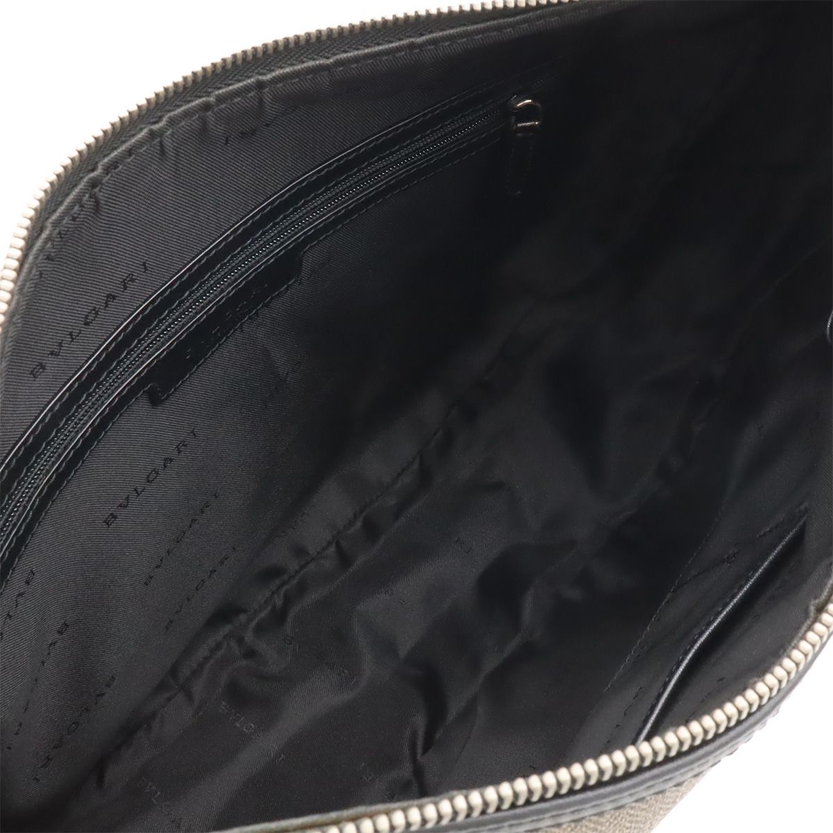Bvlgari Weekend Shoulder Bag Crossbody Leather Gray Black Silver — view 7