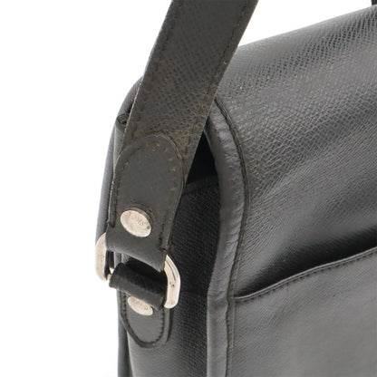 Louis Vuitton Taiga Arecreasing I Shoulder Bag Crossbody Ardoise Black Silver — view 4