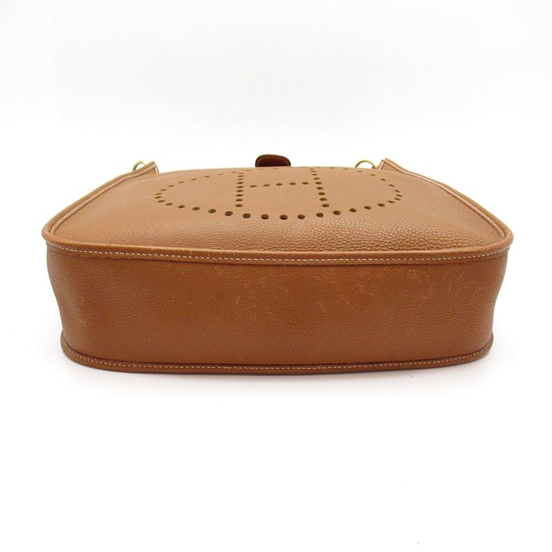 Hermes Evelyne 1 GM Taurillon Clemence Shoulder Bag Gold — view 5