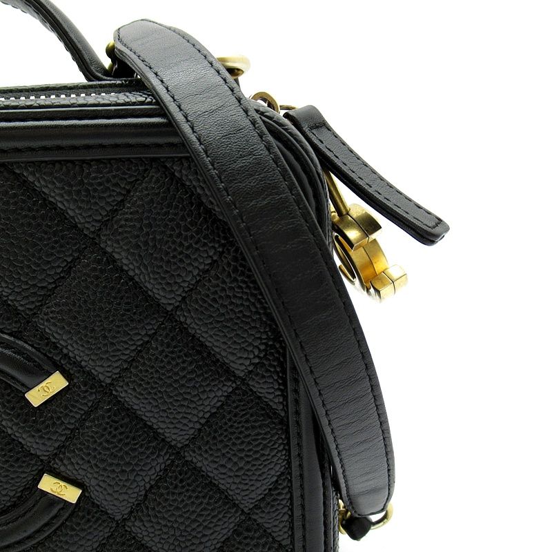 Chanel CC Filigree Vanity Shoulder Bag Caviar Leather Black — view 2