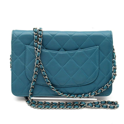 Chanel Quilted Chain Wallet Lambskin Shoulder Bag Green — view 3