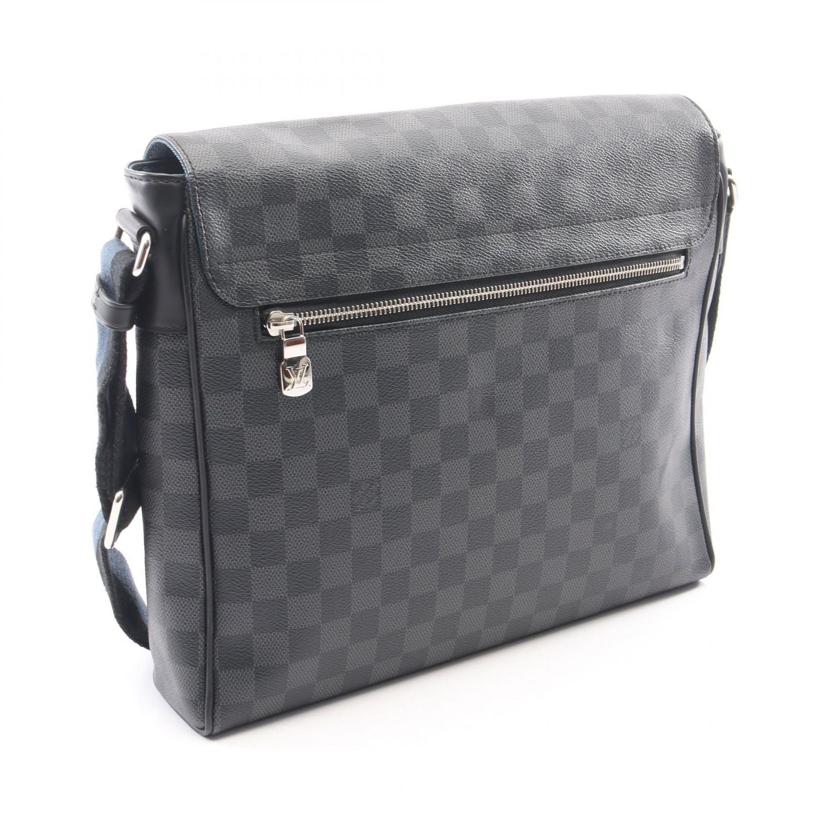 Louis Vuitton Shoulder Bag District MM Damier Graphite Leather — view 2