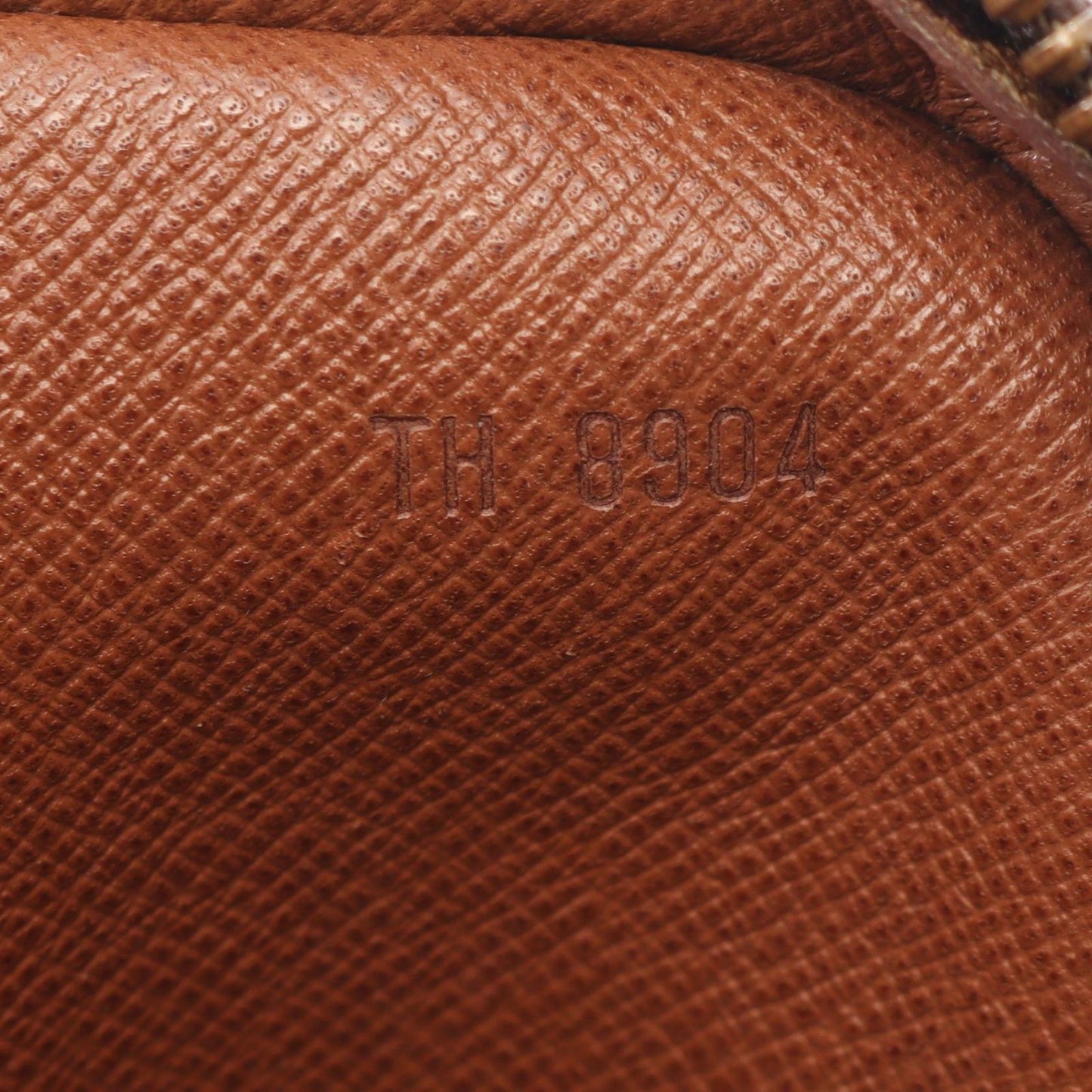 Louis Vuitton Shoulder Bag Marly Bandouliere Monogram Leather Pochette — view 5