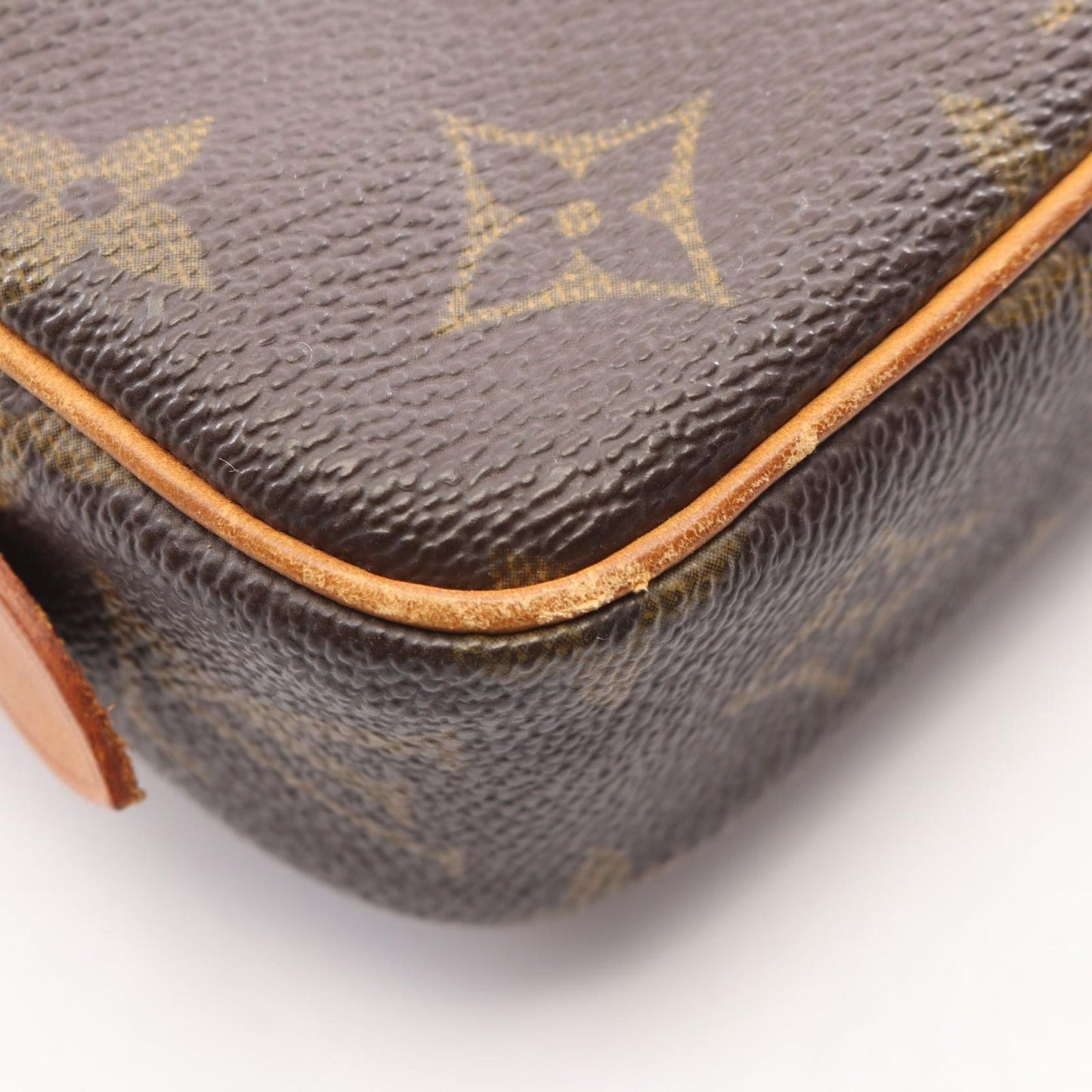 Louis Vuitton Shoulder Bag Marly Bandouliere Monogram Leather Pochette — view 7