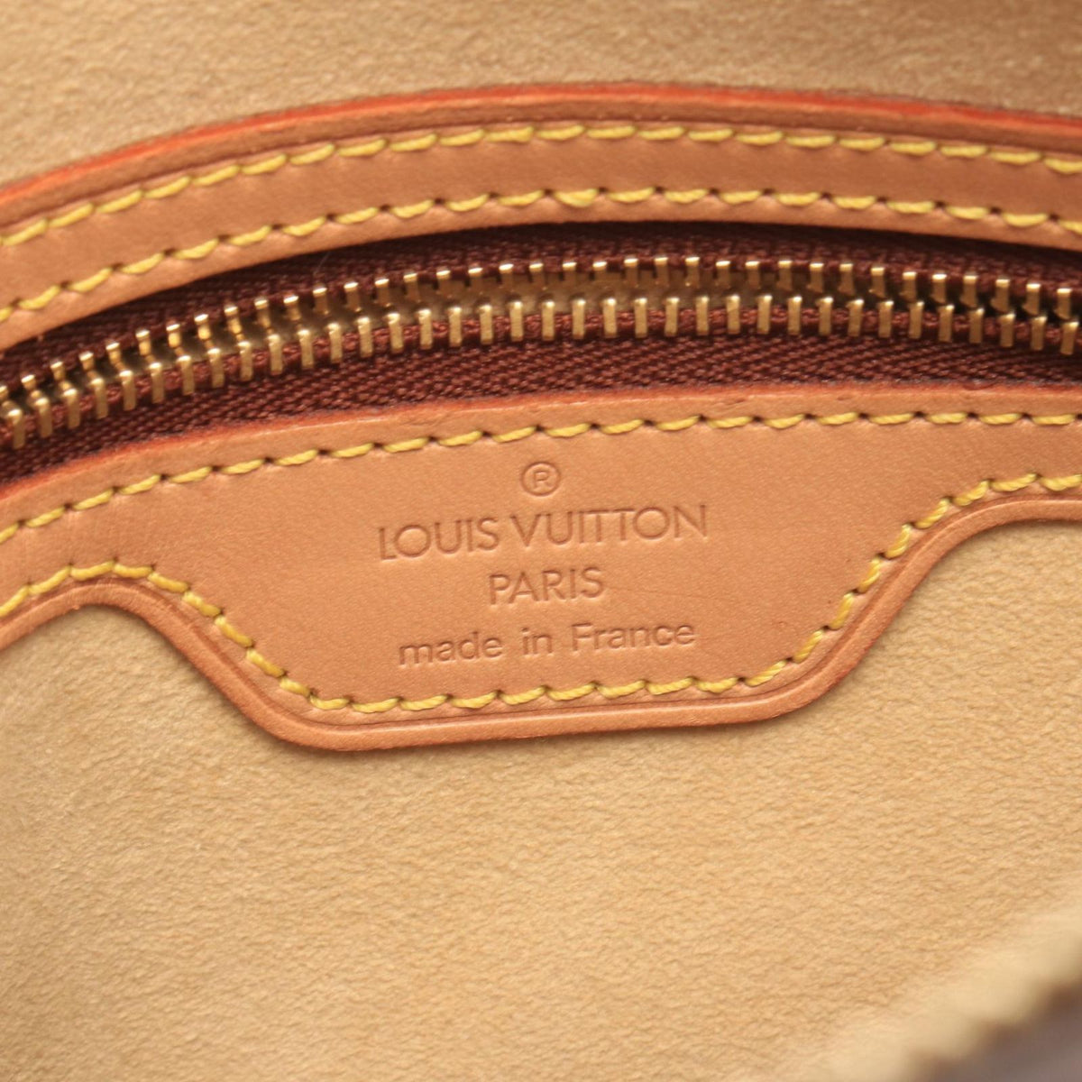 Louis Vuitton Shoulder Bag Looping GM Monogram Leather — view 4