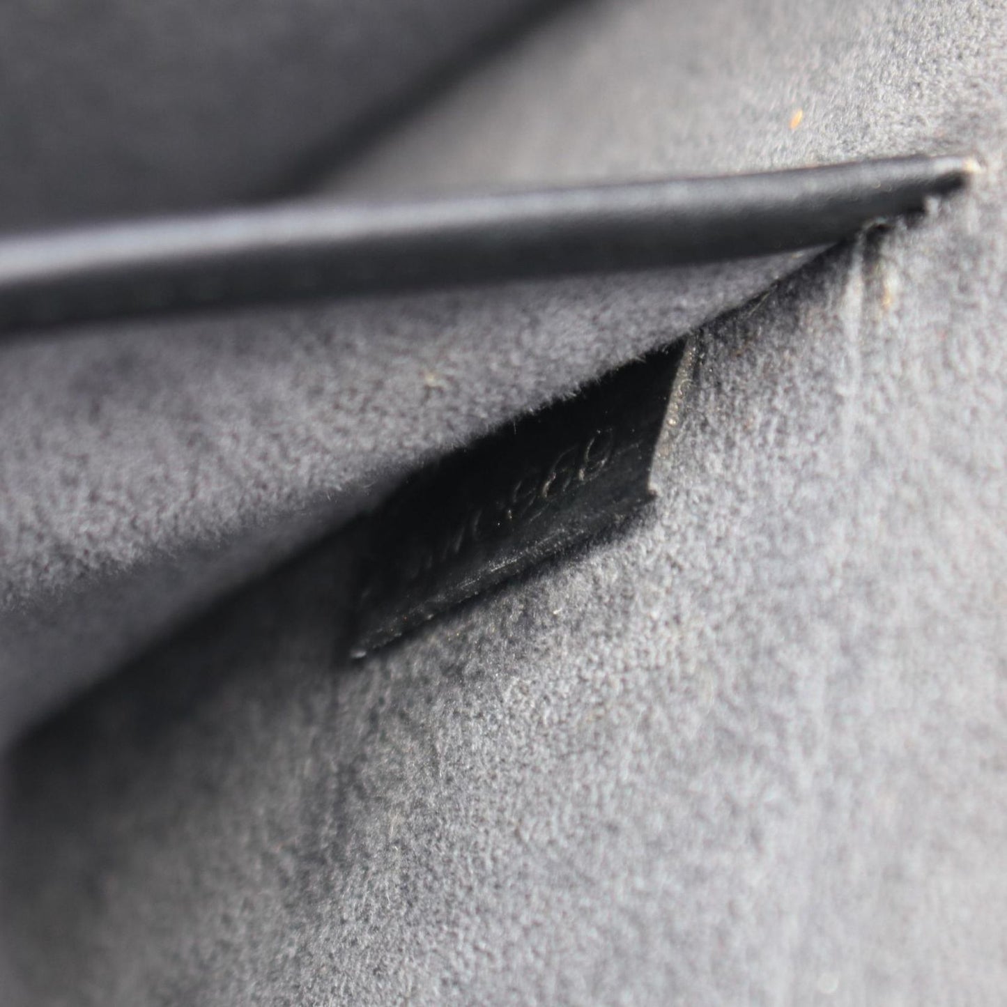 Louis Vuitton Handbag Ombre Noir Leather — view 5