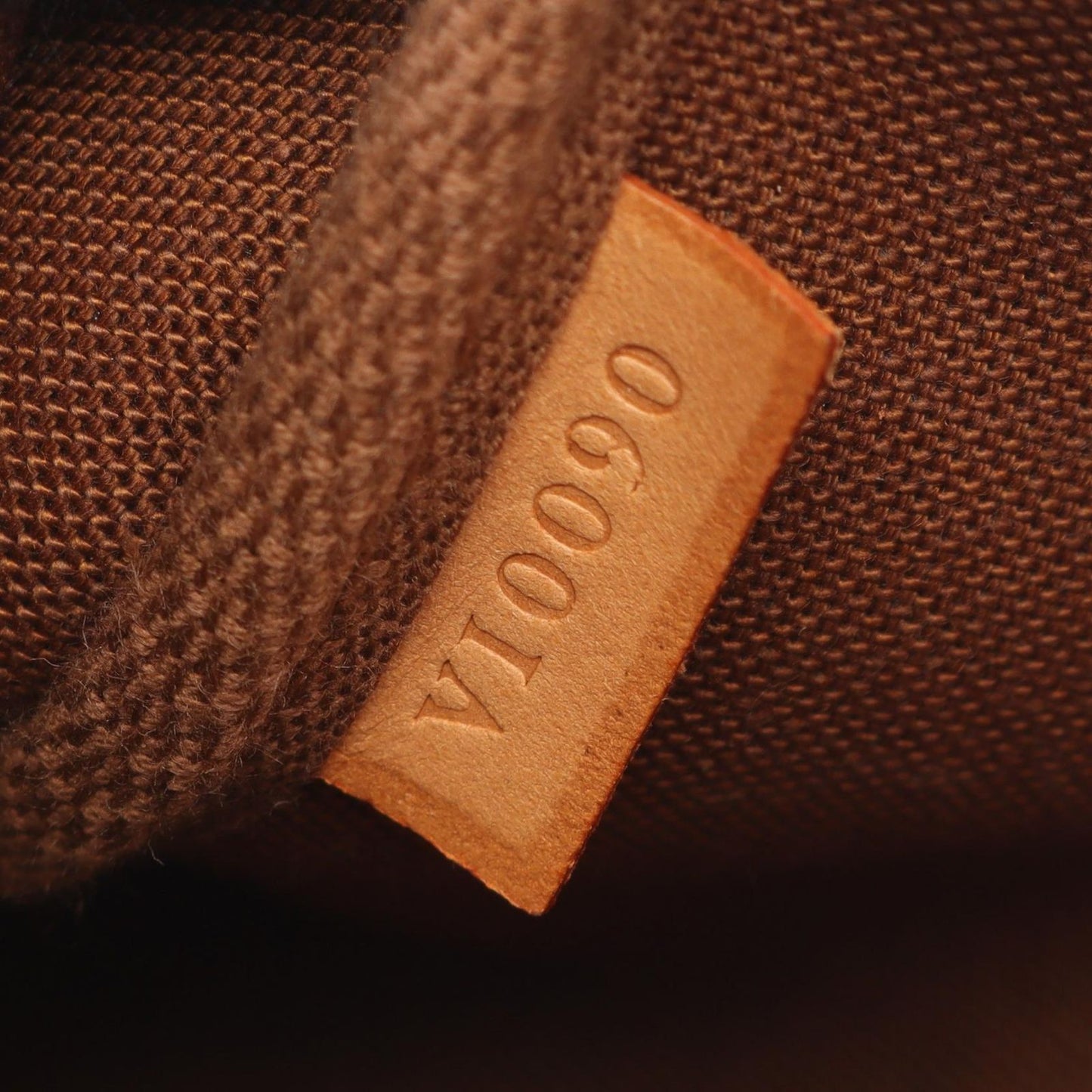 Louis Vuitton Handbag Pochette Soir Monogram Leather — view 5