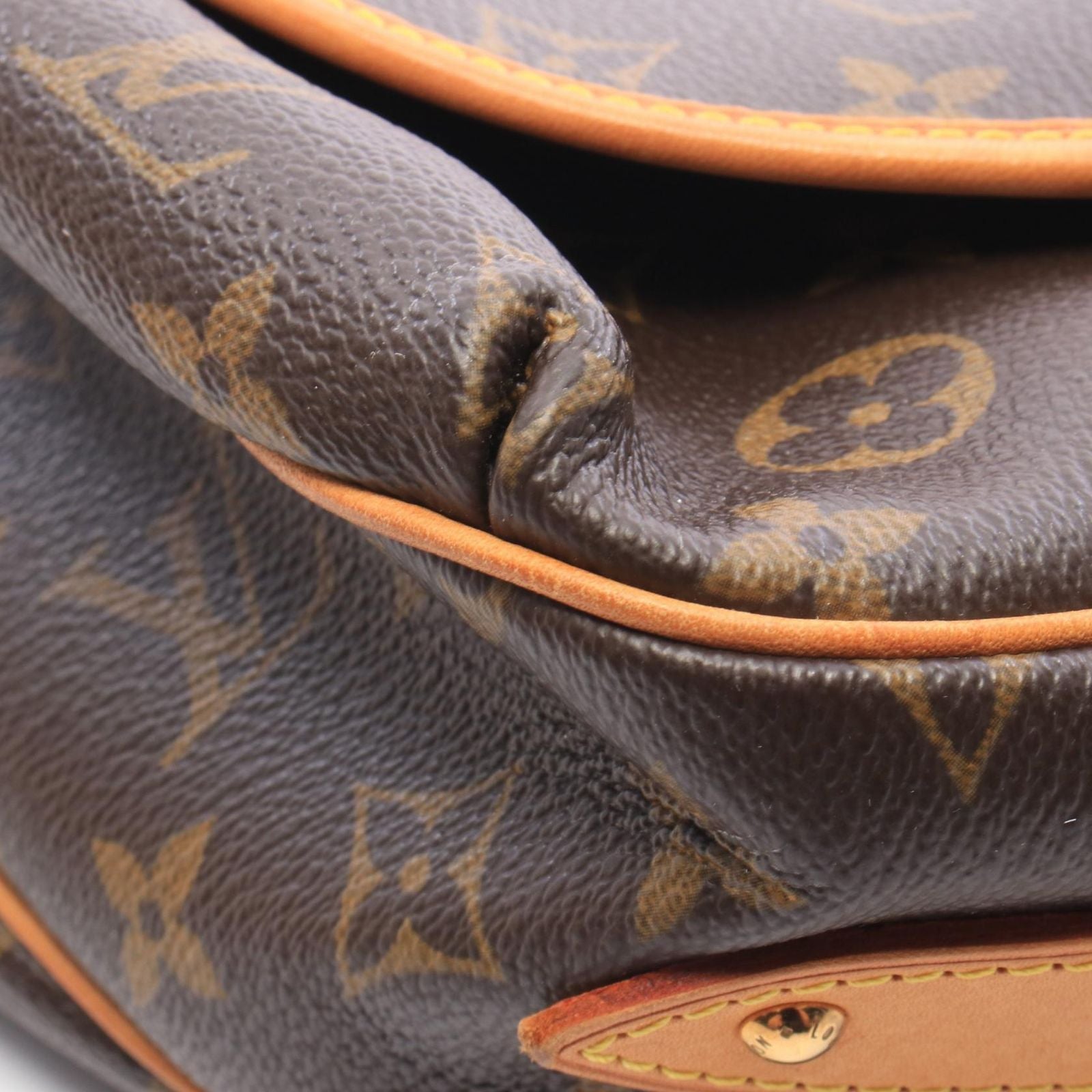 Louis Vuitton Shoulder Bag Thuraya PM Leather — view 8